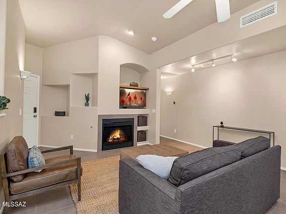 5th image of 6085 N Panorama View Dr