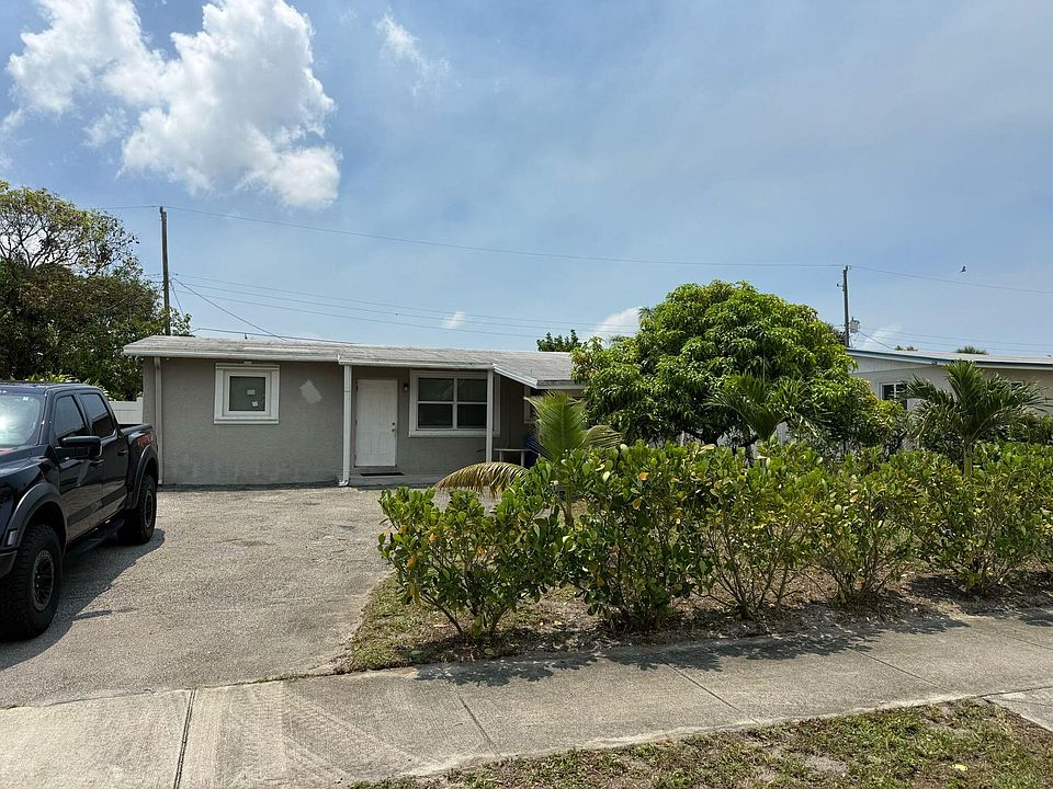 1st image of 4161 NW 11th Avenue