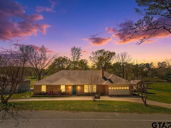 206 Hideaway Ln E, Lindale, TX 75771