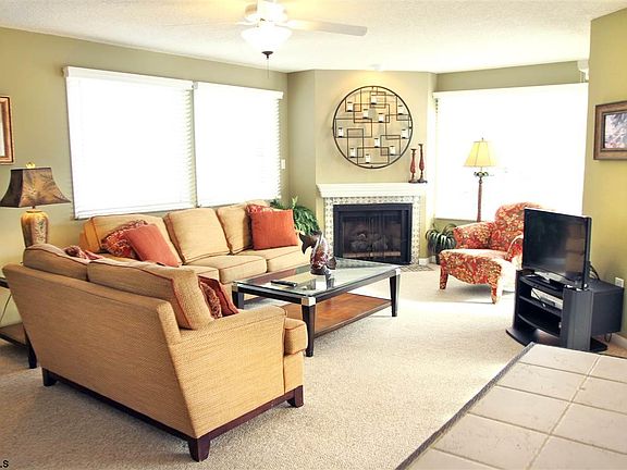 5th image of 2308 Central Ave #1