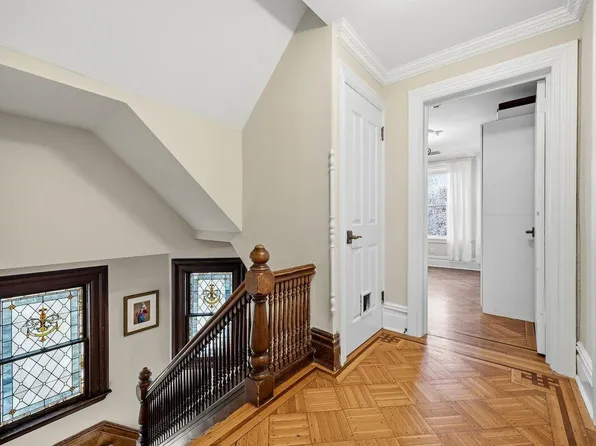 99 Bentley Avenue image 26 of 50