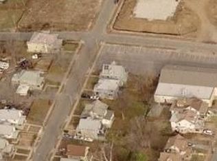 3807 Wabash Ave, Kansas City, MO 64128