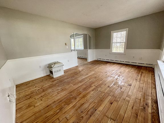 3rd image of 1731 56th Ave #1
