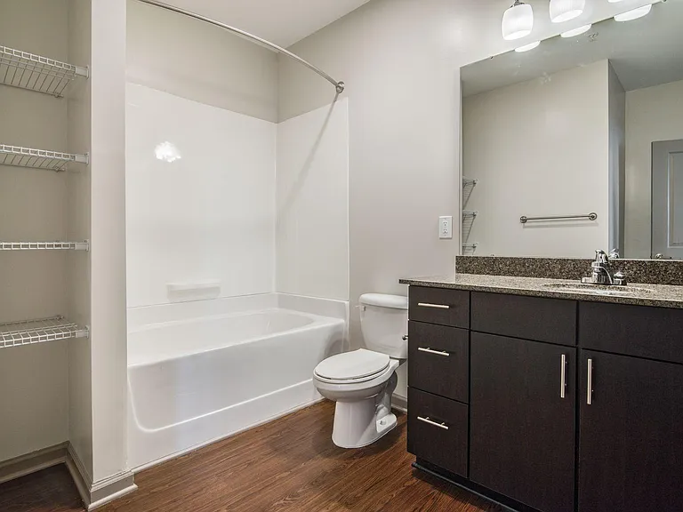 Marvel Apartments — Photo 53