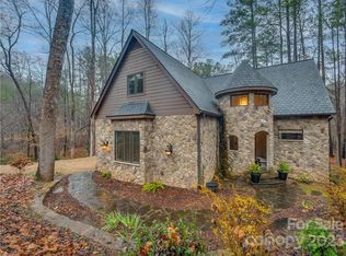 426 Lake Adger Pkwy, Mill Spring, NC 28756