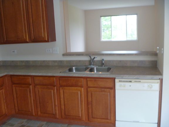 5th image of 2457 Daybreak Ct #0