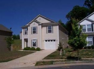 2637 Stream Bank Dr, Charlotte, NC