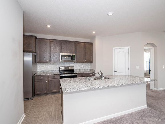 5th image of 926 Southline Dr