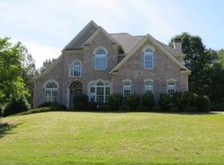 5439 Holly Springs Dr, Douglasville, GA 30135