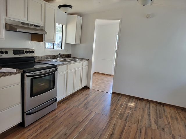 1st image of 1720 NW 38th Ave #162