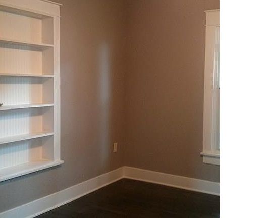 5th image of 215 S Linden St