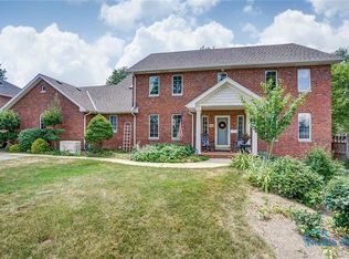 2126 S Main St, Findlay, OH 45840