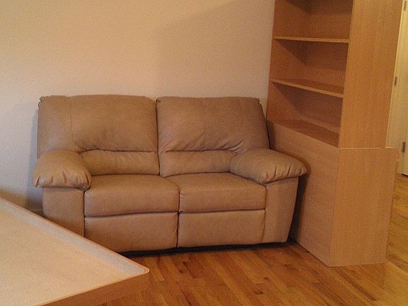2nd image of 14008 Sanford Ave APT 4B