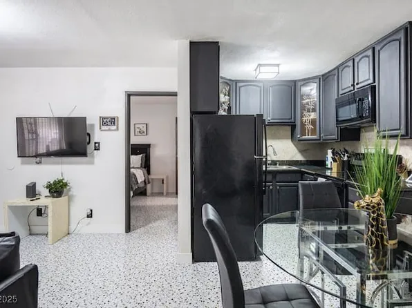 4955 Jeffreys St Unit 605, Las Vegas, NV 89119