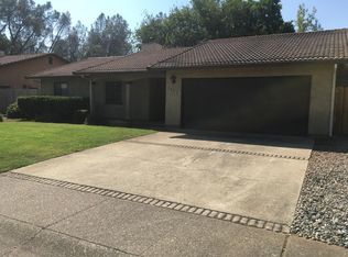 1611 Arroyo Manor Dr, Redding, CA 96003