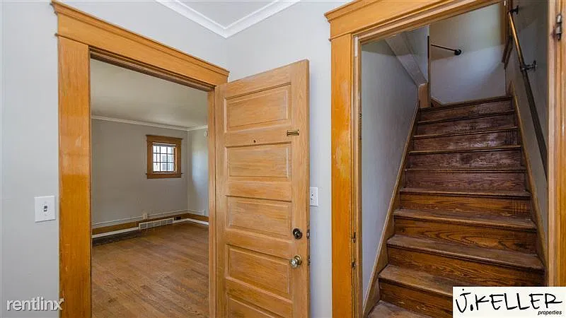 914 Sybil Street - 1 — Photo 4