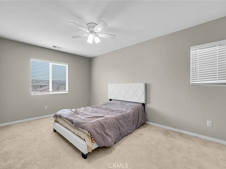 1059 Little Leaf St — Photo 22