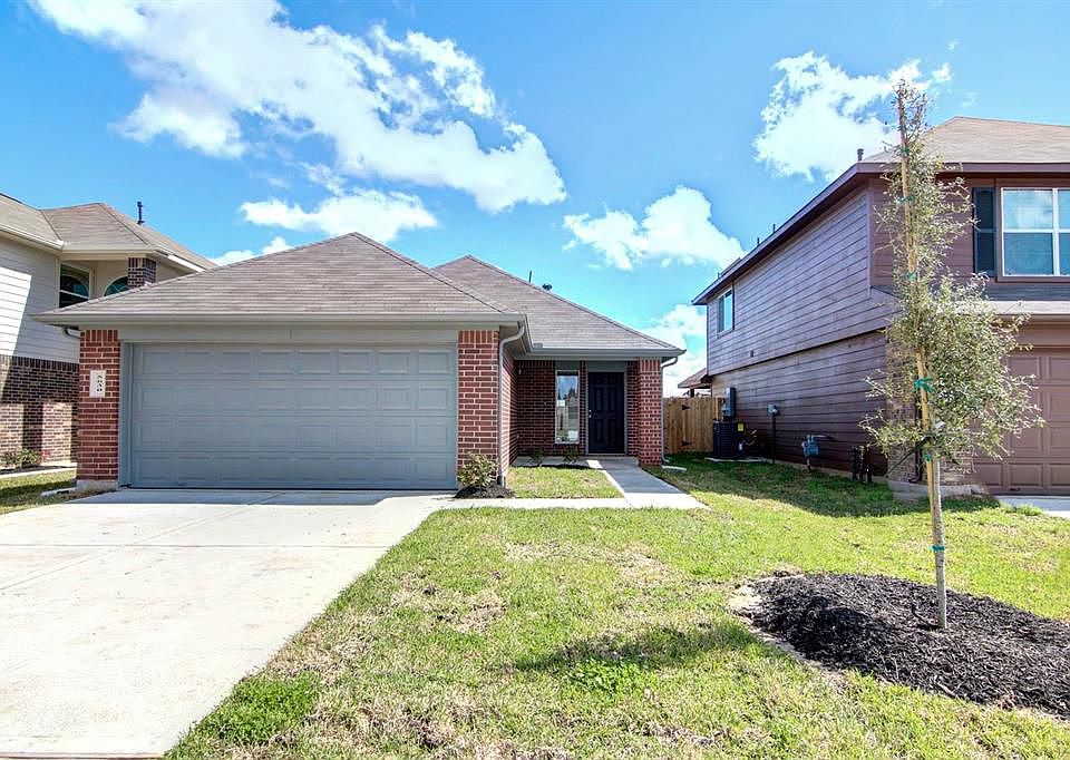 1st image of 5630 Plantation Forest Dr