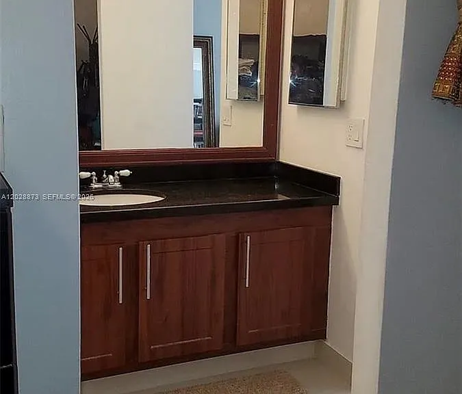 600 NE 36th St #603 — Photo 13