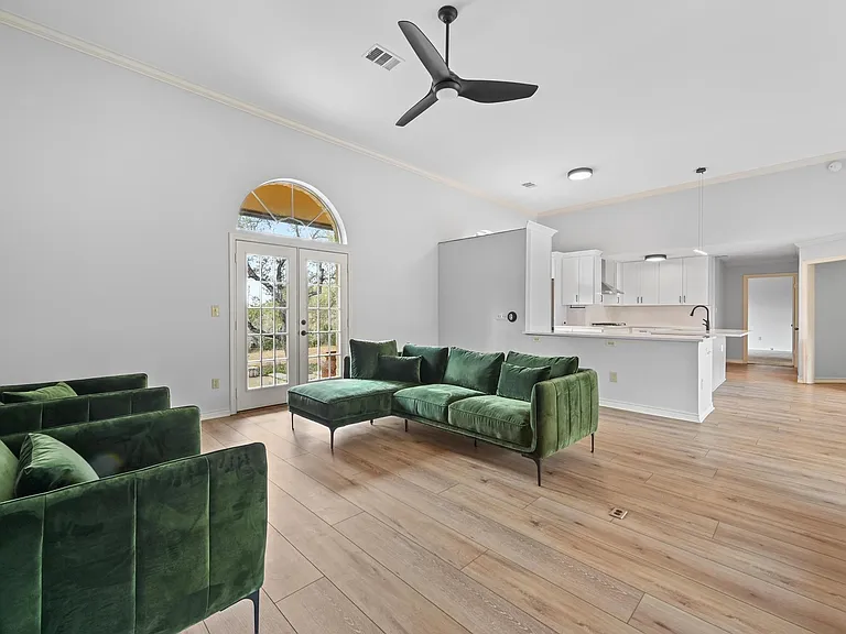 140 Barton Ranch Cir — Photo 10