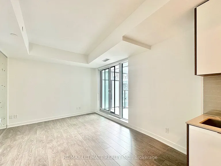 543 Richmond St W #1416 — Photo 3