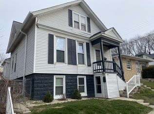 208 E Dover St #208, Milwaukee, WI 53207