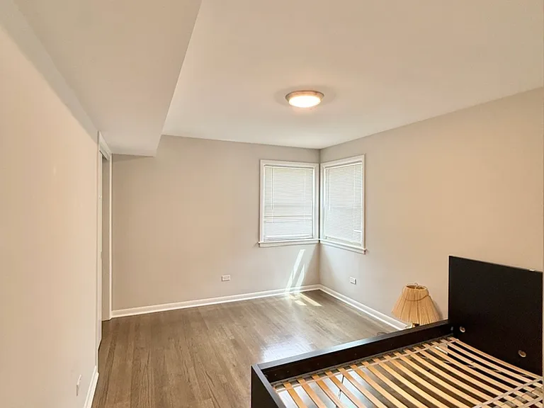 2433 N 78th Ave #2 — Photo 7