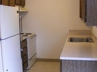 21440 SW Johnson St, Hillsboro, OR 97003