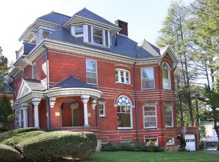 48 Billings Park, Newton, MA 02458