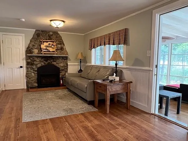75 Winter Rd — Photo 17