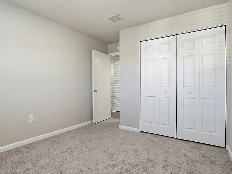 105 E Allen St #203 — Photo 10