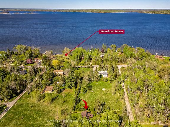 3rd image of 13 Crescent Dr