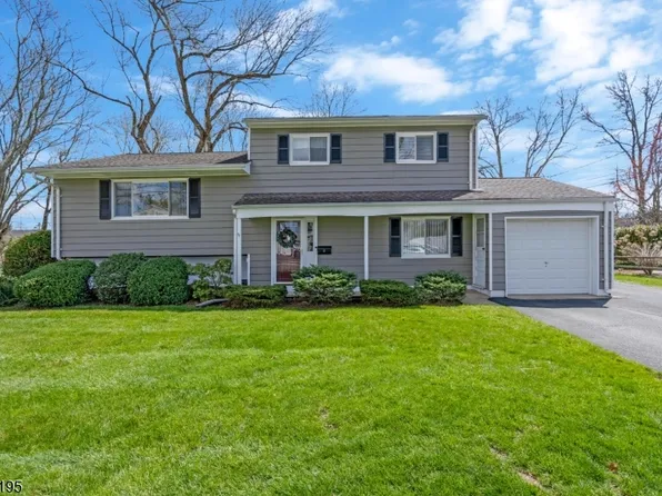 19 Bass Dr, Roxbury Twp., NJ 07876