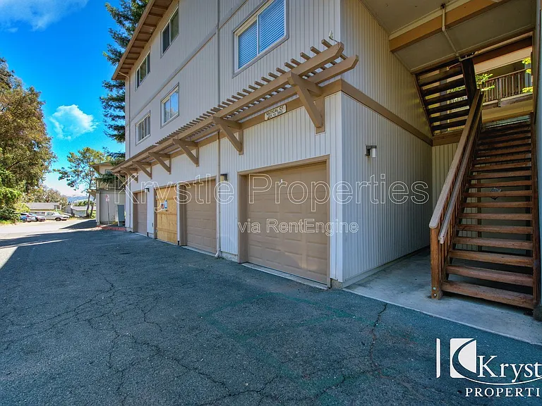 201 Nautical Ct — Photo 14