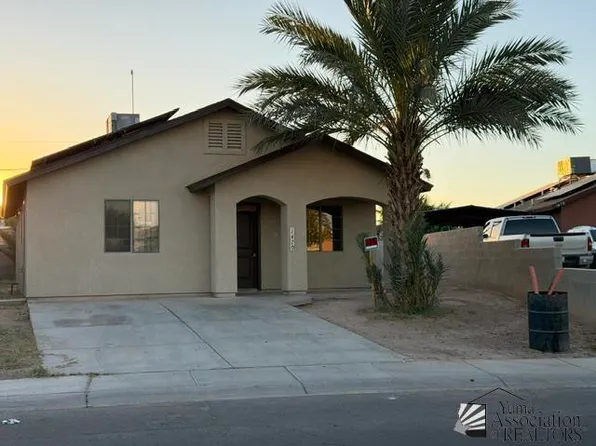 1470 N Rio Seco St, San Luis, AZ 85336