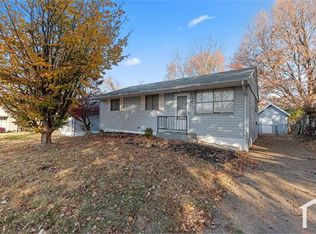 213 McAlpine Dr, Saint Louis, MO