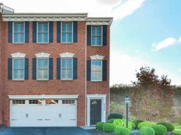 110 Summit Dr