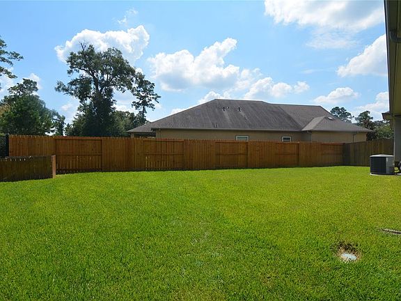 3rd image of 7463 Lynnbrook Falls Ln