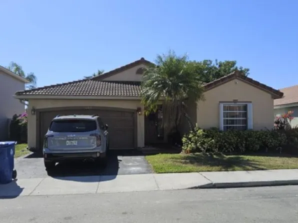 12674 NW 11th Pl, Fort Lauderdale, FL 33323