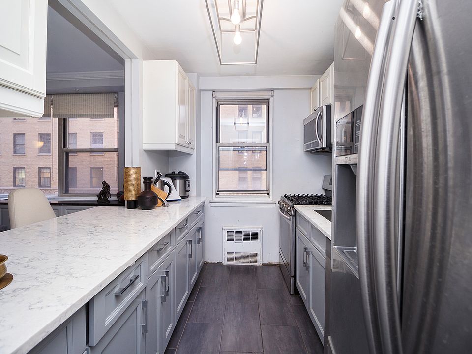 1st image of 139 E 33rd St APT 4K