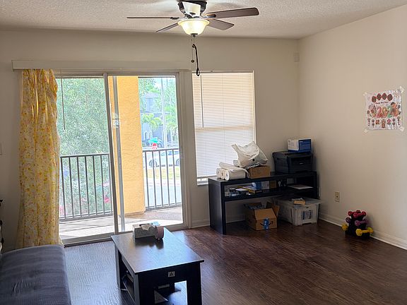 5th image of 534 Vincinda Crest Way