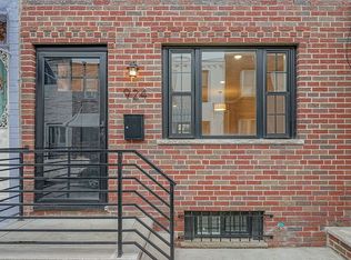 924 Winton St, Philadelphia, PA 19148