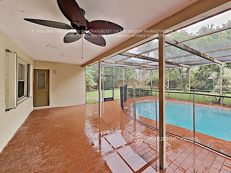 11364 Fairfield Ct — Photo 16