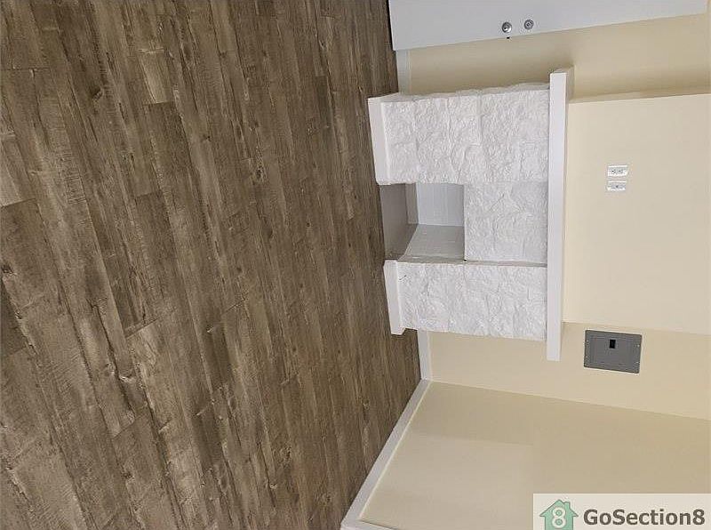 1st image of 327 W 45th St APT 5