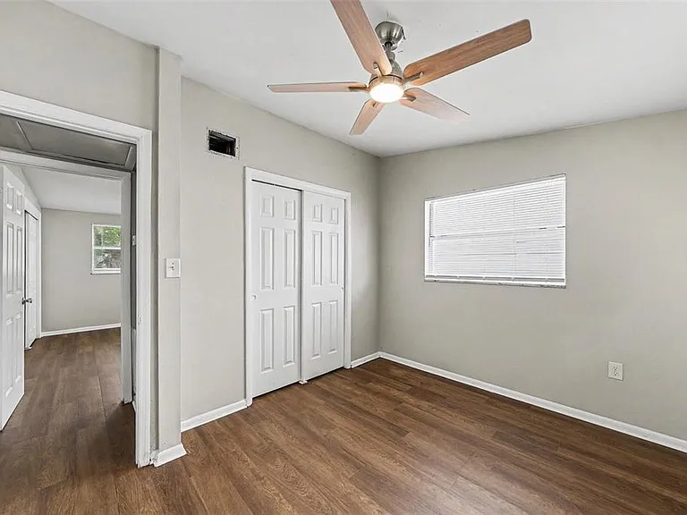 4022 E Henry Ave — Photo 13