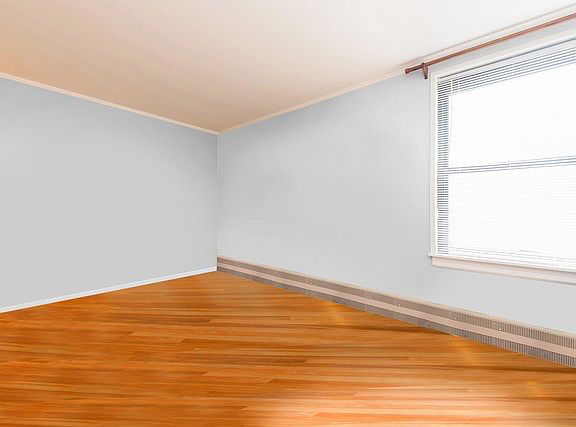 4th image of 525 W Aldine Ave APT 104