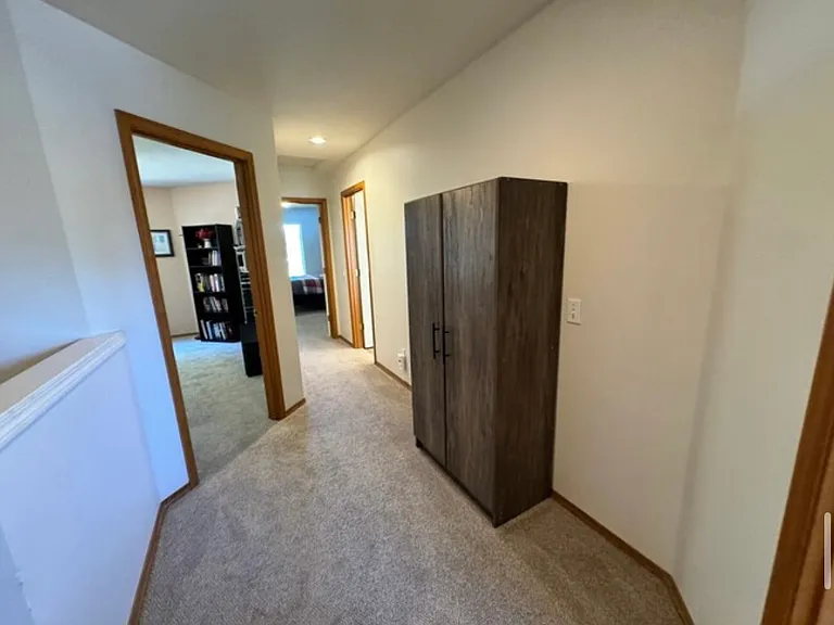 SW Trachsel Dr — Photo 32