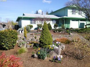 175 Canemah Ct, Oregon City, OR