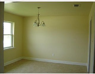 3rd image of 2904 Bradbury St