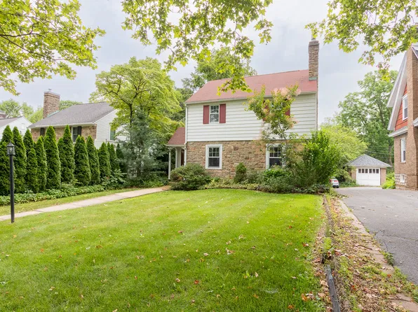720 W Foster Ave, State College, PA 16801